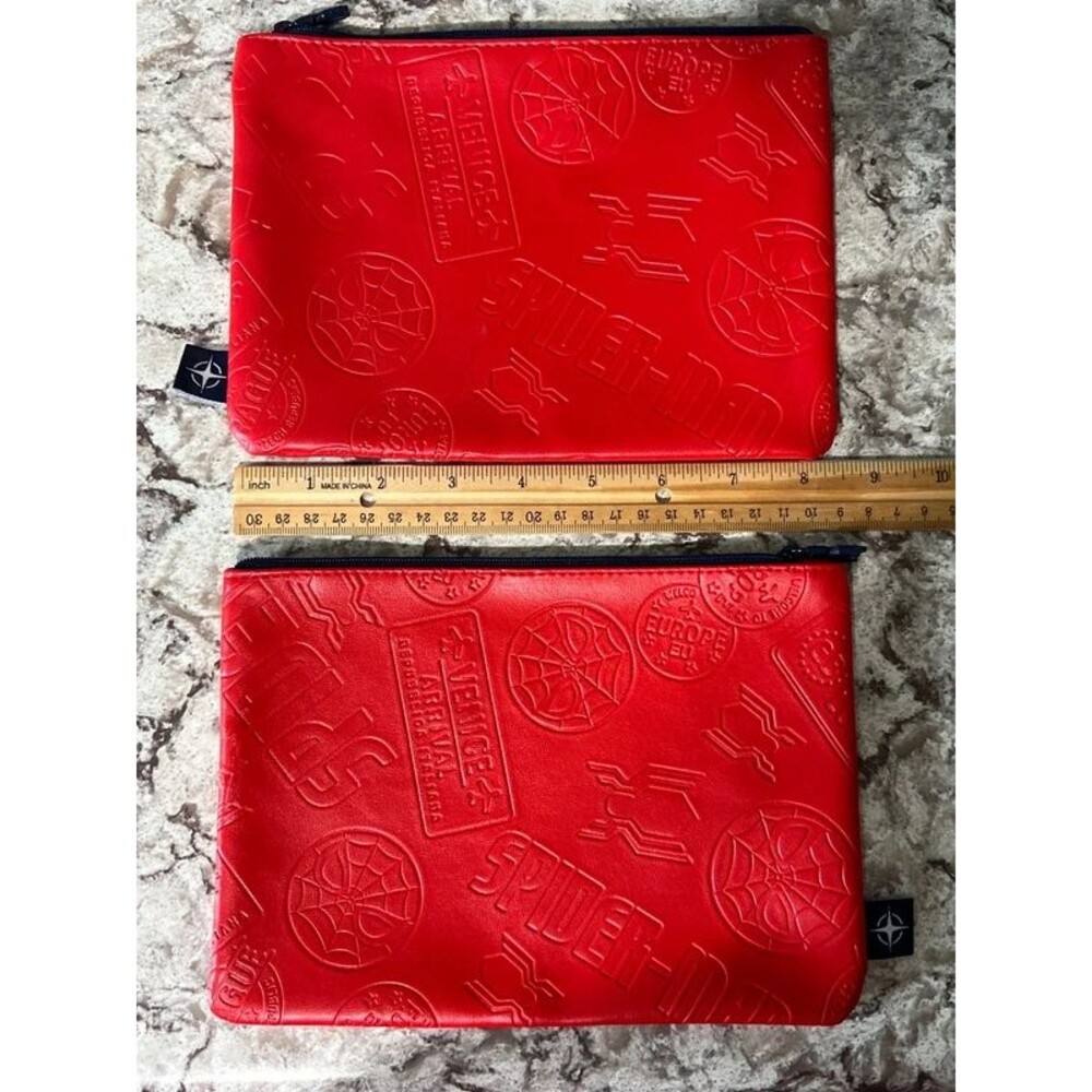 Set of 2 Spider-man Pouches / Marvel Amenity Bags / Geek Chic Red Travel Case / - Picture 6 of 9